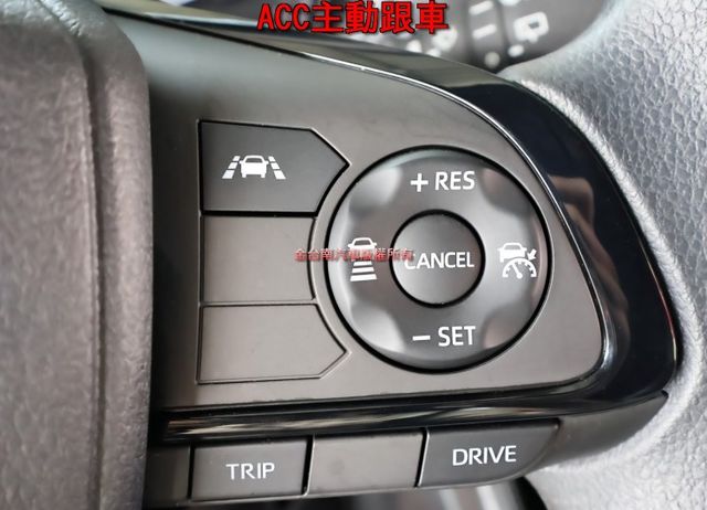 酷動影音特仕版✓一手車✓只跑2.5萬✓原鈑件✓原廠保養✓加裝環景✓原廠NAVI✓LV2✓車載系統✓iKEY✓可全貸✓  第14張相片