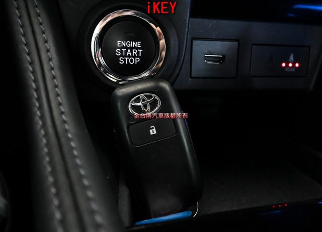 酷動影音特仕版✓一手車✓只跑2.5萬✓原鈑件✓原廠保養✓加裝環景✓原廠NAVI✓LV2✓車載系統✓iKEY✓可全貸✓  第17張相片