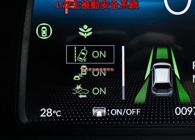 油電版✓只跑九千✓里程保證✓油耗平均26.9km/ltr✓倒車顯影✓LV2安全輔助✓車載系統✓恆溫✓可全貸✓  第14張相片