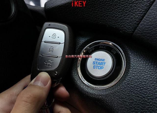 柴油4WD旗艦版✓全車原鈑件✓全景天窗✓電動椅✓電動尾門✓恆溫✓iKEY✓TCS✓ABS✓六安✓LED頭燈✓里程保證✓  第16張相片