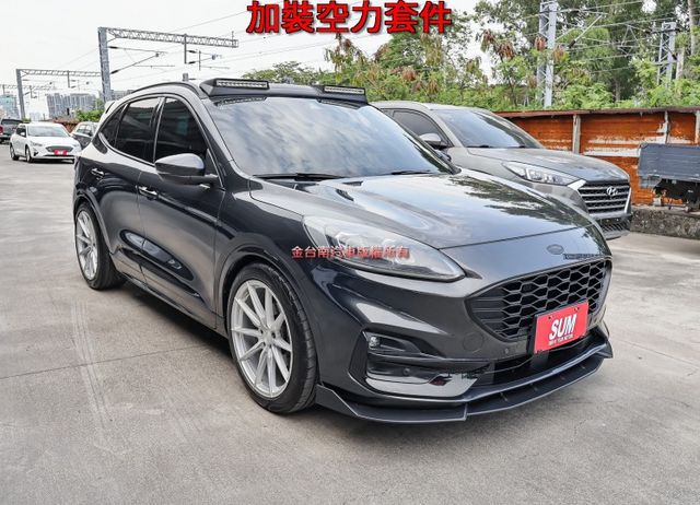 AWD ST-Line X✓一手只跑6.3萬✓250hp✓加裝多項改裝✓全景天窗✓電動椅✓LV2✓全車原板件✓可全貸✓  第3張相片