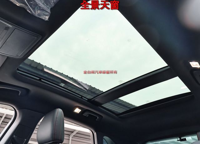 AWD ST-Line X✓一手只跑6.3萬✓250hp✓加裝多項改裝✓全景天窗✓電動椅✓LV2✓全車原板件✓可全貸✓  第12張相片