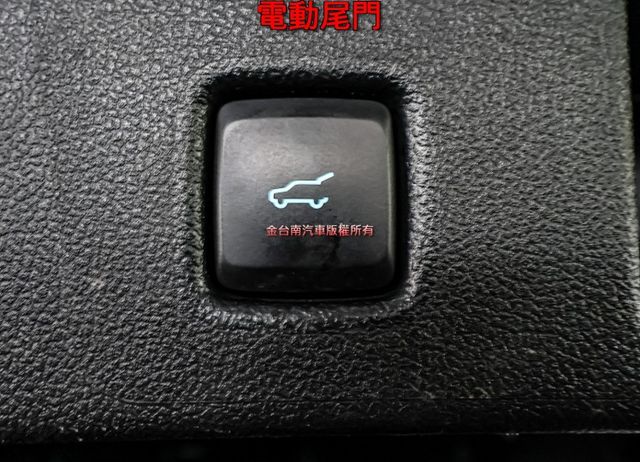 AWD ST-Line X✓一手只跑6.3萬✓250hp✓加裝多項改裝✓全景天窗✓電動椅✓LV2✓全車原板件✓可全貸✓  第19張相片