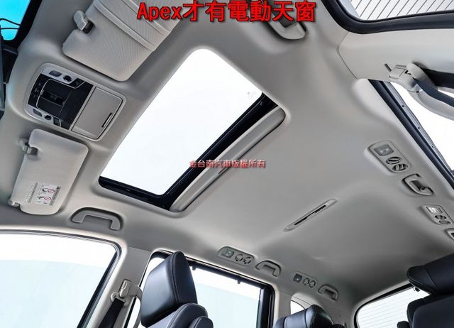 Apex七人座✓只跑6.5萬✓全車原板件✓原廠保養✓雙電動側滑門✓ACC✓AEB✓車道偏離✓天窗✓電動椅✓可全貸✓  第12張相片