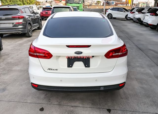 時尚型✓只跑4.5萬✓全車原鈑件✓定速✓全車雙安✓可全貸✓通勤代步好選擇✓不用殺價就很便宜✓  第3張相片