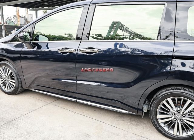 Apex七人座✓只跑4.8萬✓車況超好✓雙電動側滑門✓ACC✓AEB✓車道偏離✓環景✓天窗✓電動椅✓可全貸✓  第6張相片