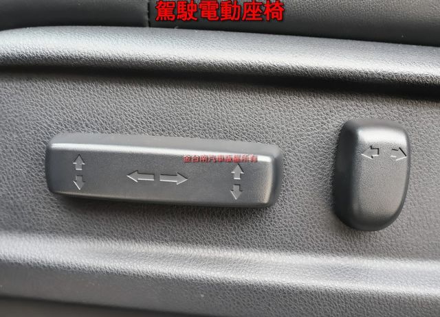 Apex七人座✓只跑4.8萬✓車況超好✓雙電動側滑門✓ACC✓AEB✓車道偏離✓環景✓天窗✓電動椅✓可全貸✓  第11張相片