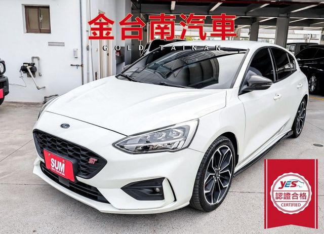 ST-line✓一手車只跑兩萬✓全車原板件✓182匹馬力✓LV2安全輔助✓NAVI✓B&O音響✓車載系統✓可全貸✓  第1張相片