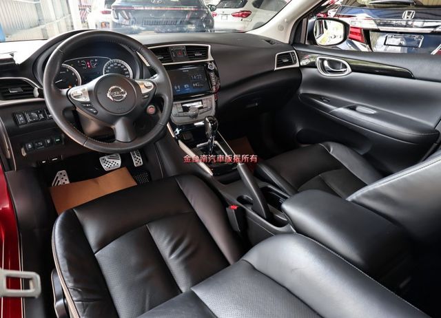 尊爵版✓一手車況優✓天窗✓空力套件✓iKEY✓定速✓盲點✓恆溫✓全車六安✓里程保證✓可全貸✓不用殺價就很便宜✓  第10張相片