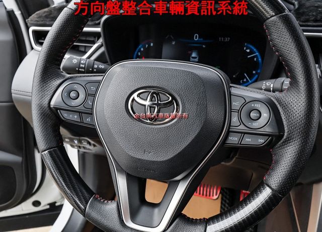 尊爵版✓22年式22年領牌✓一手只跑4萬✓原廠保養✓全車原板件✓數位儀表板✓LV2✓盲點✓環景✓電動尾門✓可全貸✓  第10張相片