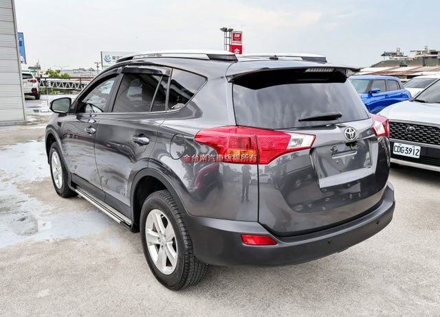 市面少有2.5E版✓只跑5.2萬✓四輪全新✓全車原板件✓天窗✓電動椅✓iKEY✓NAVI✓倒車顯影✓可全貸✓  第2張相片