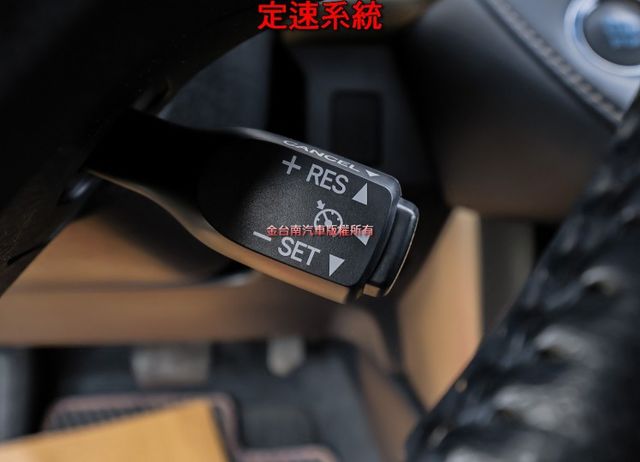 市面少有2.5E版✓只跑5.2萬✓四輪全新✓全車原板件✓天窗✓電動椅✓iKEY✓NAVI✓倒車顯影✓可全貸✓  第13張相片