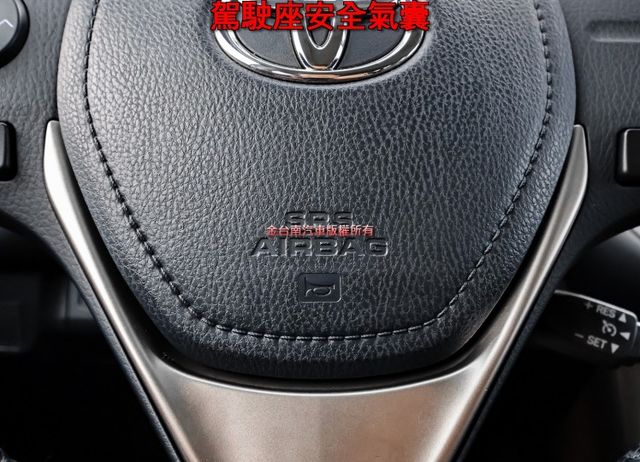 市面少有2.5E版✓只跑5.2萬✓四輪全新✓全車原板件✓天窗✓電動椅✓iKEY✓NAVI✓倒車顯影✓可全貸✓  第19張相片