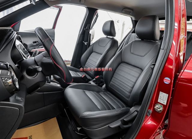 智行旗艦版✓一手只跑4.4萬✓全車原板件✓AEB✓車道偏離✓環景倒車顯影✓車載系統✓恆溫✓可全貸✓不用殺價就很便宜✓  第8張相片