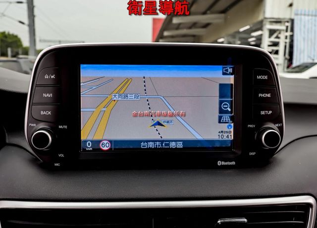 1.6渦輪✓小改款✓領袖版✓ACC✓AEB✓車道偏離✓一手✓電動椅✓盲點✓衛星導航✓iKEY✓電動尾門✓可全貸✓  第17張相片