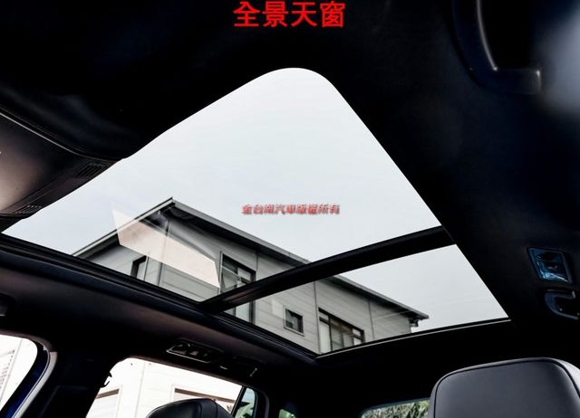 Tiguan R✓4WD✓一手✓只跑5.8萬✓原鈑件✓全景天窗✓ACC✓AEB✓自動停車✓電動尾門✓性能旗艦✓動力強勁✓  第11張相片