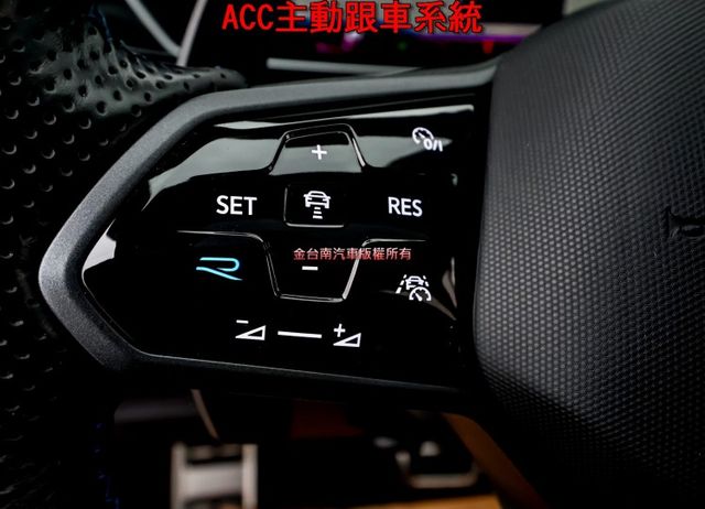 Tiguan R✓4WD✓一手✓只跑5.8萬✓原鈑件✓全景天窗✓ACC✓AEB✓自動停車✓電動尾門✓性能旗艦✓動力強勁✓  第15張相片
