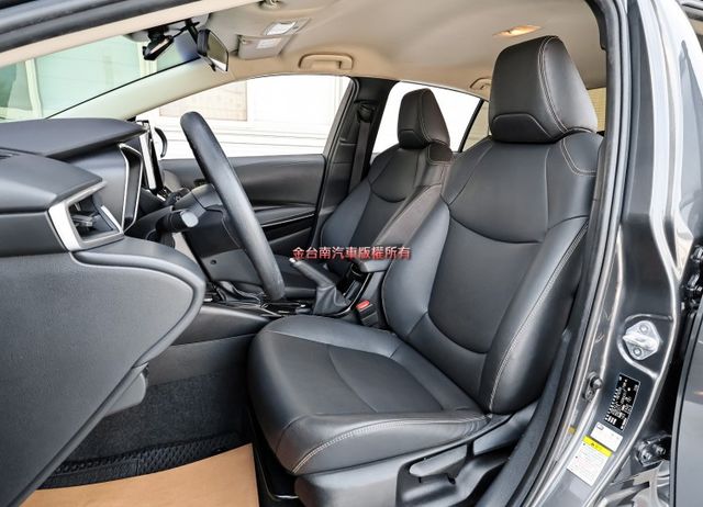 國民神車✓豪華版✓一手車✓只跑1.8萬✓ACC✓AEB✓車道維持✓安卓影音✓恆溫✓可全貸✓不用殺價就很便宜✓  第8張相片