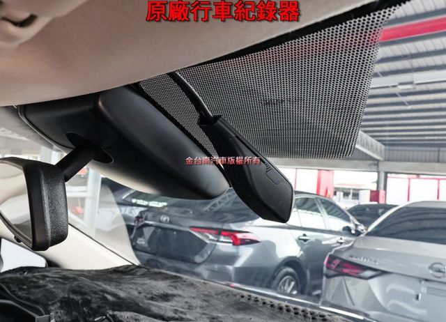 豪華版✓26年式11月出廠領牌✓一手只跑88公里✓根本是新車✓LV2✓車載系統✓恆溫✓iKEY✓原鈑件✓可全貸✓  第14張相片