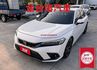 油電e:HEV✓只跑1.5萬✓綜效184hp馬力✓全景天窗✓雙電動椅✓LV2✓車載系統✓原鈑件✓可全貸✓  第1張縮圖