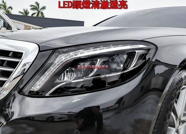 總代理✓16年式✓S400長軸版✓新車583萬✓全車原板件✓雙天窗✓四記憶椅✓333匹馬力✓倒車顯影✓可全貸✓  第5張相片
