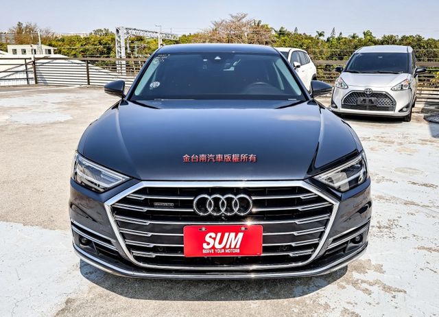 一手只跑4.7萬✓原廠保養✓全車原板件✓48V輕油電✓340匹馬力✓三螢幕虛擬座艙✓雙記憶椅✓LV2✓環景✓可全貸  第4張相片
