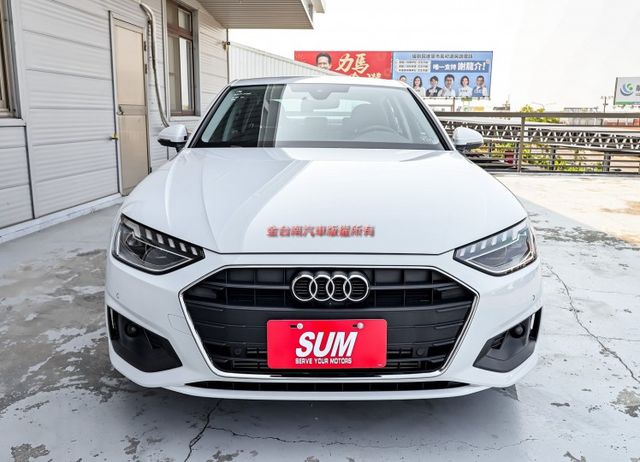 一手25年領牌✓只跑2千✓全車原板件✓雙電動椅✓環景✓衛星導航✓LV2✓19吋鋁圈✓可全貸✓不用殺價就很便宜✓  第4張相片