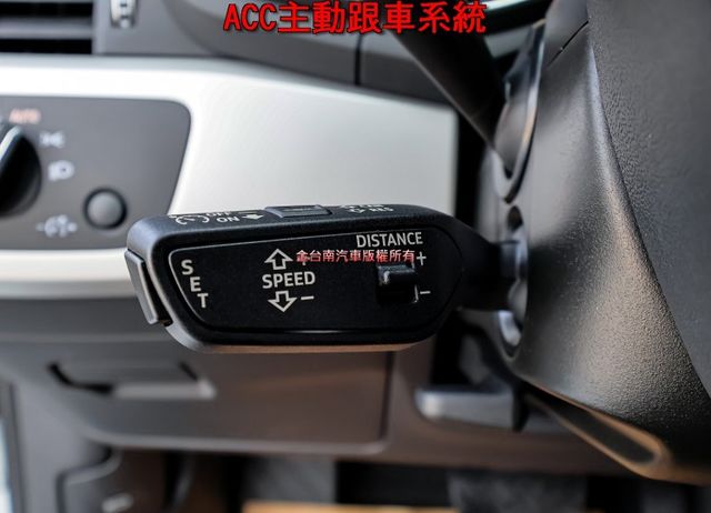一手25年領牌✓只跑2千✓全車原板件✓雙電動椅✓環景✓衛星導航✓LV2✓19吋鋁圈✓可全貸✓不用殺價就很便宜✓  第13張相片