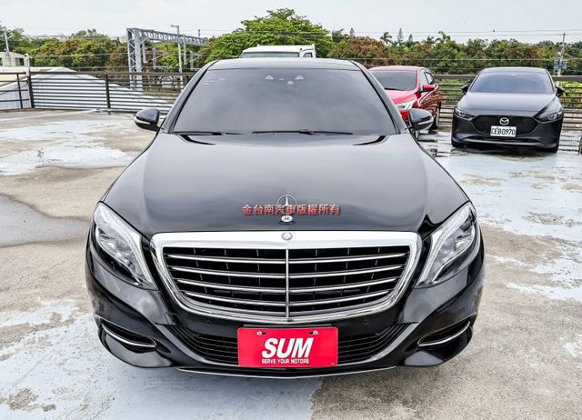 總代理✓16年式✓S400長軸版✓新車583萬✓全車原板件✓雙天窗✓四記憶椅✓333匹馬力✓倒車顯影✓可全貸✓  第4張相片