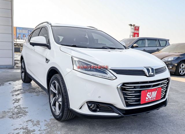 AR環景版✓一手車✓只跑4.9萬✓原廠保養✓全車原板件✓202hp✓天窗✓環景✓快撥✓電動尾門✓可全貸✓不用殺價就很便宜  第3張相片