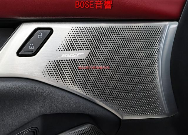 五門旗艦進化型✓一手只跑2.9萬✓車況優✓記憶椅✓BOSE音響✓LV2✓衛星導航✓環景✓車載系統✓HUD✓可全貸✓  第10張相片