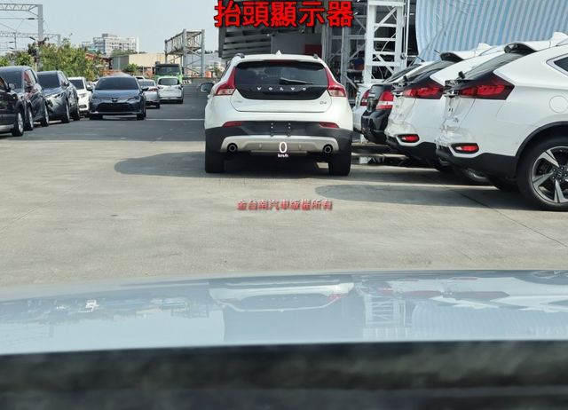 五門旗艦進化型✓一手只跑2.9萬✓車況優✓記憶椅✓BOSE音響✓LV2✓衛星導航✓環景✓車載系統✓HUD✓可全貸✓  第15張相片