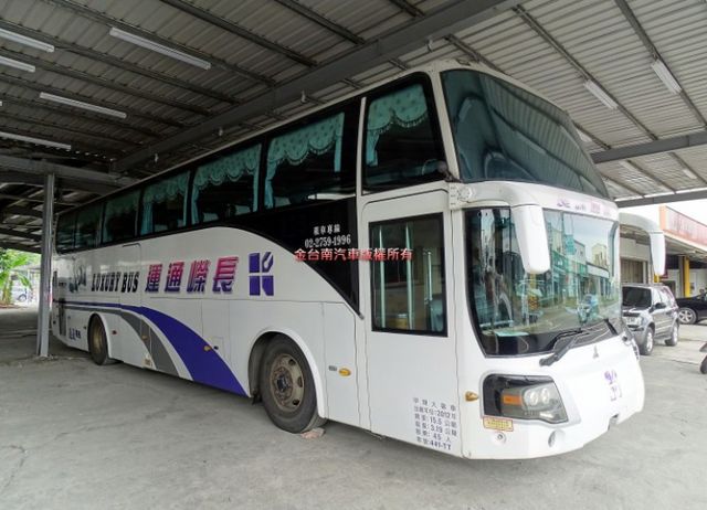 特價!FUSO 278 順益車體 45人座電子氣壓剎車 里程保證 無滲漏油 車況超好 引擎狀況超好!  第3張相片