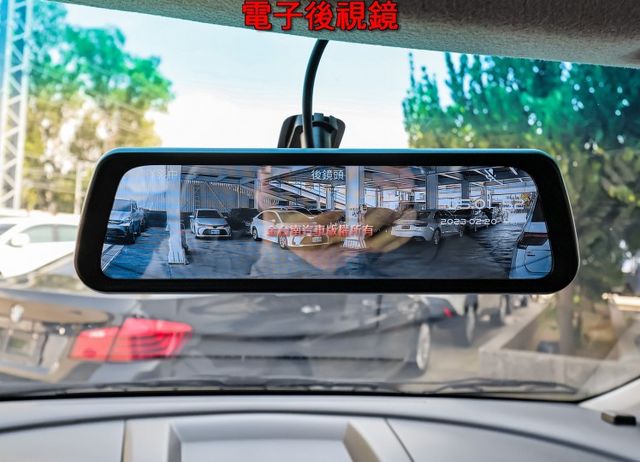 輕鬆型✓24年式12月出廠領牌✓一手只跑2.8萬✓電動尾門✓iKEY✓恆溫✓影音系統✓可全貸✓  第14張相片