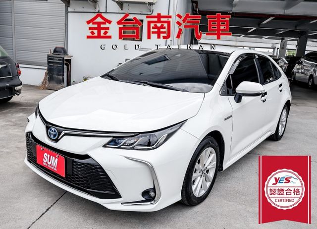 油電尊爵版✓一手車✓全車原板件✓原廠保固至2028✓LV2✓安卓影音✓LED光條尾燈✓真皮方向盤✓可全貸✓  第1張相片