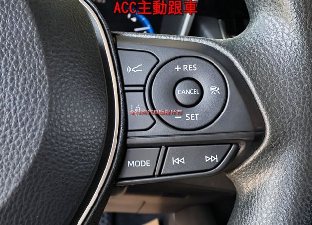 油電✓一手只跑5.8萬✓全車原板件✓盲點✓ACC✓AEB✓車道維持✓iKEY✓全車九安✓可全貸✓  第15張相片