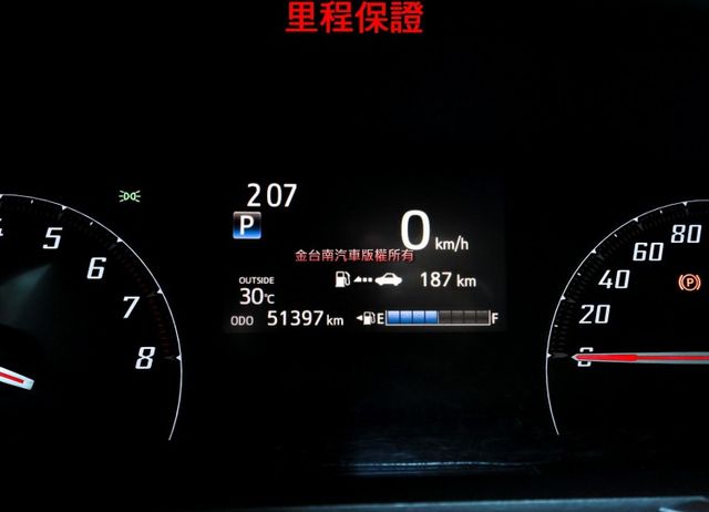 豪華版✓一手車✓只跑5萬✓原廠保養✓全車原板件✓AEB✓車道偏離✓倒車顯影✓恆溫✓iKEY✓可全貸✓不用殺價就很便宜✓  第14張相片