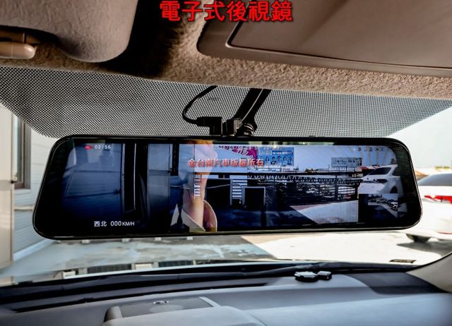 加裝定速、安卓機、電子後視鏡✓只跑11.6萬✓全車原鈑件✓衛星導航✓ABS✓雙安✓雙區恆溫✓里程保證!  第16張相片