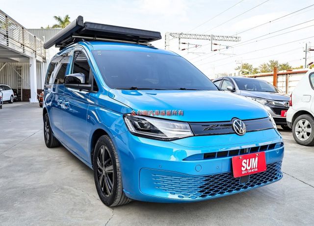 California原廠露營車✓加裝車頂帳✓一手只跑3.7萬✓ACC✓AEB✓車道維持✓車載系統✓全車原板件✓四輪全新胎  第3張相片