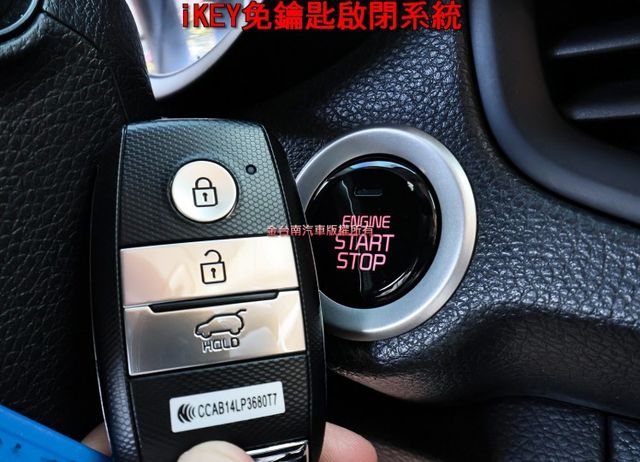 GT-Line✓一手只跑2.3萬✓原鈑件✓四輪全新✓車道維持✓盲點✓車載系統✓iKEY✓恆溫✓七安✓可全貸✓  第15張相片
