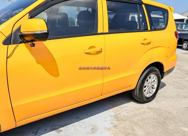精緻型✓一手車✓全車原板件✓中冷✓定速✓安卓影音✓倒車顯影✓雙安✓可全貸✓附全額發票✓事業打拼好幫手✓  第9張相片