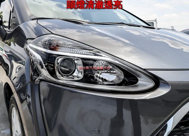 七人座✓豪華＋影音特仕✓一手只跑4萬✓原廠保養✓原板件✓雙電動側滑門✓原廠影音✓AEB✓車道偏離✓車載系統✓可全貸✓  第5張相片