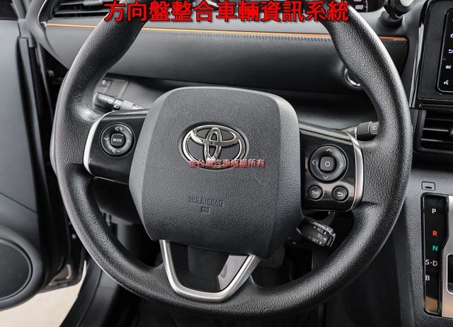 七人座✓豪華＋影音特仕✓一手只跑4萬✓原廠保養✓原板件✓雙電動側滑門✓原廠影音✓AEB✓車道偏離✓車載系統✓可全貸✓  第13張相片