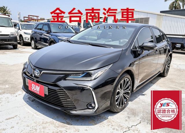 稀有油電旗艦版✓一手只跑6.9萬✓全車原板件✓電動椅✓環景倒車顯影✓LV2安全輔助✓17吋鋁圈✓可全貸✓不用殺價就很便宜  第1張相片