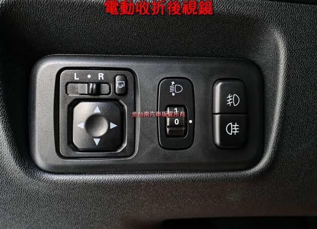輕鬆型✓24年式✓一手只跑2.3萬✓原廠保養原板件✓車載系統✓電動尾門✓iKEY✓倒車顯影✓NAVI✓恆溫✓可全貸✓  第11張相片