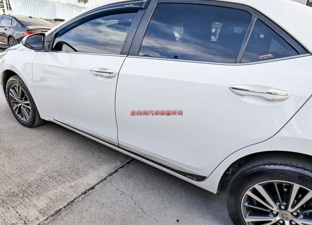 國民神車✓經典版✓車況優✓安卓影音✓iKEY✓恆溫✓衛星導航✓定速✓恆溫✓ABS✓循跡防滑✓雙安✓可全貸✓  第7張相片
