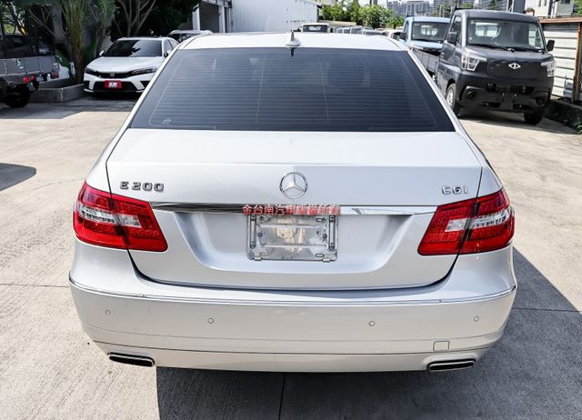 Avantgarde✓總代理✓全車原鈑件✓車況優✓天窗✓雙記憶椅✓定速✓恆溫✓八安✓可全貸✓不用殺價就很便宜✓  第2張相片