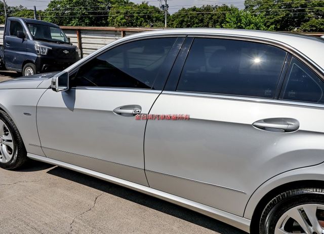 Avantgarde✓總代理✓全車原鈑件✓車況優✓天窗✓雙記憶椅✓定速✓恆溫✓八安✓可全貸✓不用殺價就很便宜✓  第8張相片