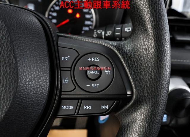 豪華版✓一手車✓只跑3.5萬✓全車原板件如新✓ACC✓AEB✓車道維持✓倒車顯影✓可全貸✓不用殺價就很便宜✓  第13張相片