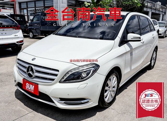 總代理 定速 全車原鈑件 TCS ABS 快撥 HID頭燈 電子後視鏡 里程保證 可全貸!  第1張相片